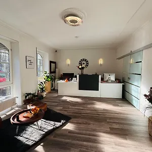 Bff Airport Messe Schlaf - Bed & Breakfast Düsseldorf